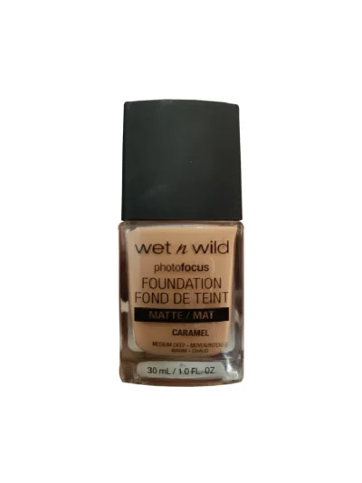 Wet n Wild Photo Focus Foundation Matte Mat caramel 1.0 Fl Oz, 30ml